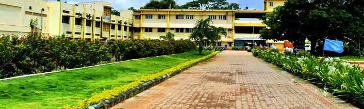 Ayurveda Mahavidyalaya and Hospital - campus