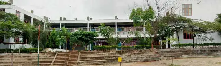 Eshwar Vidyalaya - campus