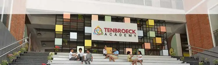 Tenbroeck Academy - campus